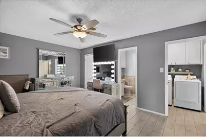 1317 W Redbud Drive, Hurst, TX 76053 - Photo 26