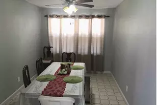 413 Hemlock Dr, Grand Prairie, TX 75052 - Photo 28