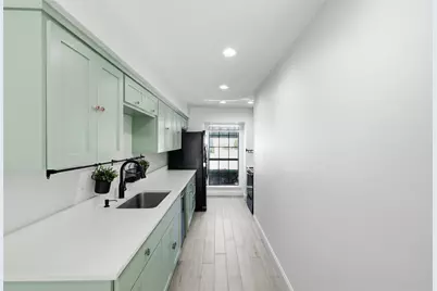 322 W Harwood Road #B, Hurst, TX 76054 - Photo 8