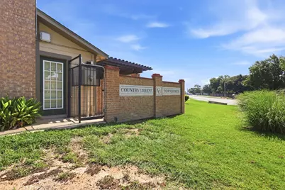 322 W Harwood Road #B, Hurst, TX 76054 - Photo 26