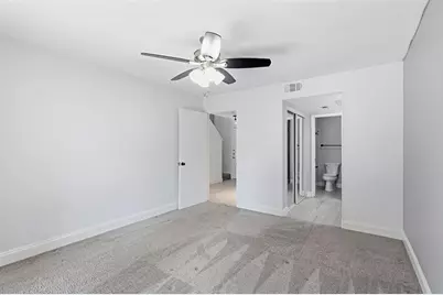 322 W Harwood Road #B, Hurst, TX 76054 - Photo 14