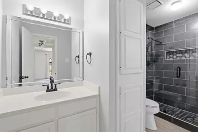 322 W Harwood Road #B, Hurst, TX 76054 - Photo 16