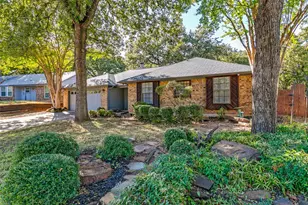 7809 Miracle Ln, North Richland Hills, TX 76182 - Photo 1