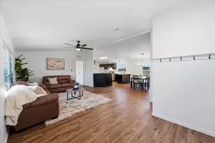 5708 Texas St, Joshua, TX 76058 - Photo 6