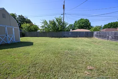 209 Brook Circle, Krum, TX 76249 - Photo 2