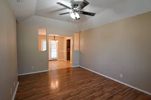 209 Brook Cir, Krum, TX 76249 - Photo 4