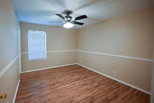 209 Brook Cir, Krum, TX 76249 - Photo 8