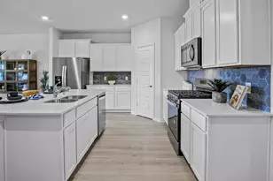 8406 Everly Dr, Garland, TX 75043 - Photo 2