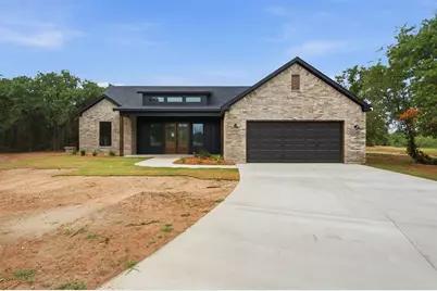 132 Graystone, Weatherford, TX 76088 - Photo 1