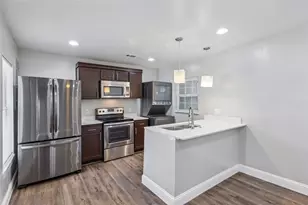 403 E 2nd St, Arlington, TX 76010 - Photo 2