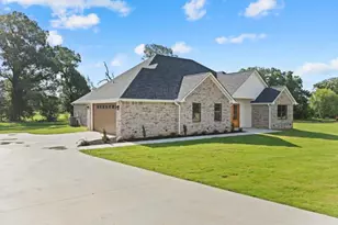 13830 Cedar Hl Ln, Tyler, TX 75771 - Photo 1