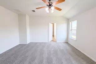 1421 Sparrow Dr, Little Elm, TX 75068 - Photo 14