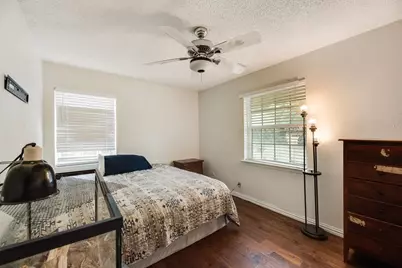 117 Myrtle Court, Hurst, TX 76053 - Photo 16
