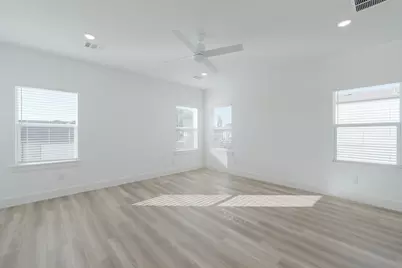 11661 Liberty Commons Court, Dallas, TX 75229 - Photo 30