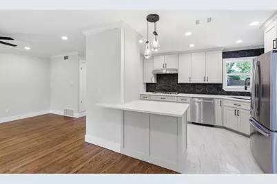 385 Crockett, Lewisville, TX 75057 - Photo 12