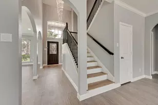 505 Wade Ct, Euless, TX 76039 - Photo 4