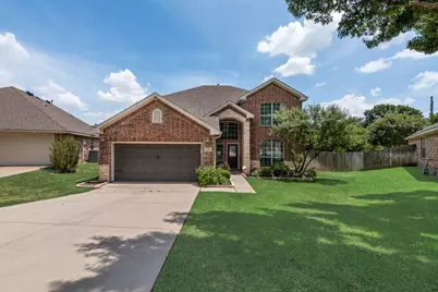 505 Wade Court, Euless, TX 76039 - Photo 2