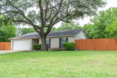 1903 Spies Springs Court, Arlington, TX 76006 - Photo 2