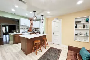 828 W Eighth St, Dallas, TX 75208 - Photo 10