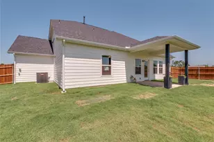 625 Kyle Dr, Tioga, TX 76271 - Photo 36