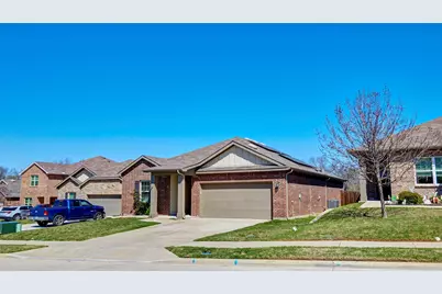741 Windsor Court, Lavon, TX 75166 - Photo 2