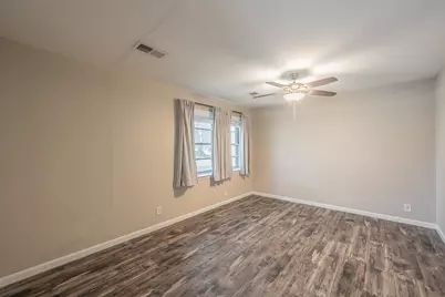 612 Bayless Drive, Euless, TX 76040 - Photo 14