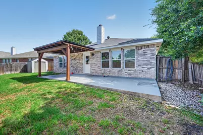 5440 Trout Creek Court, Watauga, TX 76137 - Photo 24