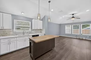 5440 Trout Creek Ct, Watauga, TX 76137 - Photo 10