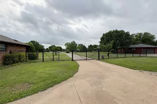 10694 Rose Garden Ct, McKinney, TX 75072 - Photo 24