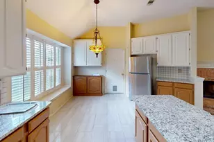 5603 Stonehenge Dr, Richardson, TX 75082 - Photo 10