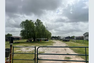 1461 County Road 697 Road, Farmersville, TX 75442 - Photo 1