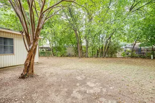 312 Gardenia Ct, Burleson, TX 76028 - Photo 20