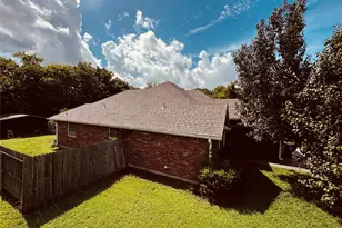 106 Oak Ln, Ladonia, TX 75449 - Photo 14