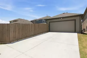 4712 Alliance St, Haltom City, TX 76117 - Photo 38