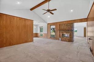 104 Royal Park Ln, Waxahachie, TX 75165 - Photo 6