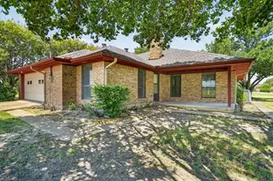 104 Royal Park Ln, Waxahachie, TX 75165 - Photo 32