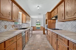 104 Royal Park Ln, Waxahachie, TX 75165 - Photo 18