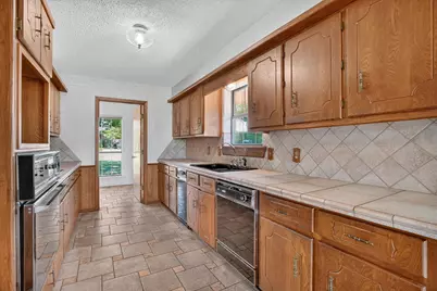 104 Royal Park Lane, Waxahachie, TX 75165 - Photo 14