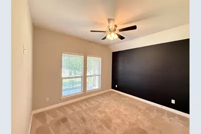 127 Frank Street, Greenville, TX 75402 - Photo 14