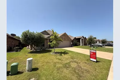 127 Frank Street, Greenville, TX 75402 - Photo 2