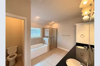 127 Frank Street, Greenville, TX 75402 - Photo 10
