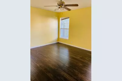 718 Crescent Street, Denton, TX 76201 - Photo 8