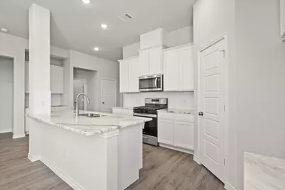 9245 Harrisburg Drive, Fort Worth, TX 76036 - Photo 8
