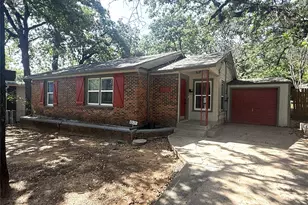 4718 Normandy Rd, Fort Worth, TX 76103 - Photo 2