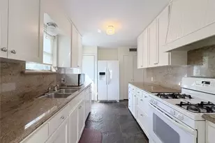 529 Coolair Dr, Dallas, TX 75218 - Photo 14