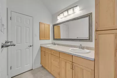 3354 Summerfield Drive, Grapevine, TX 76051 - Photo 10