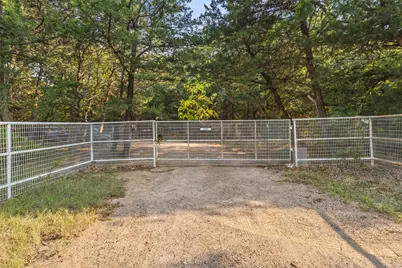 488 County Road 217, Collinsville, TX 76233 - Photo 26