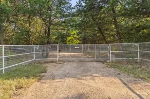 488 Co Rd 217, Collinsville, TX 76233 - Photo 26