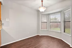 806 Wind Brooke Dr, Arlington, TX 76001 - Photo 16