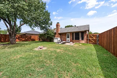 806 Wind Brooke Drive, Arlington, TX 76001 - Photo 22